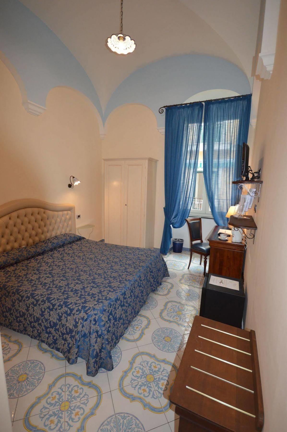 B&B Palazzo Pisani Amalfi Eksteriør billede